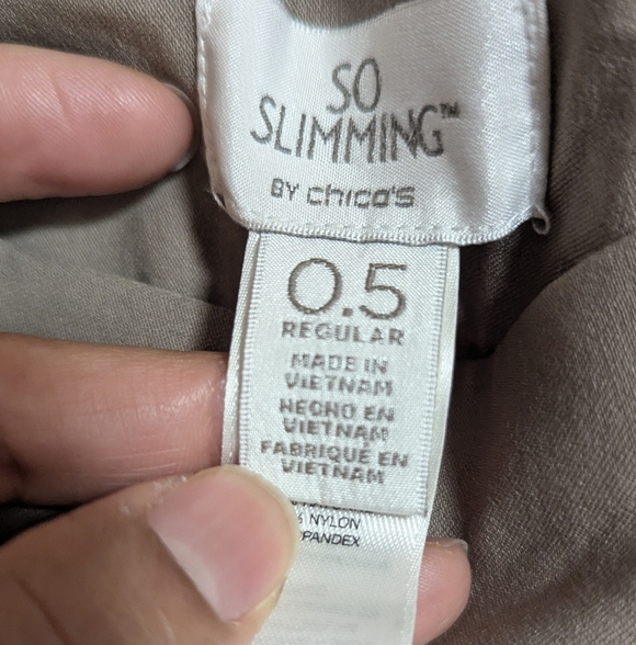 Chico's So Slimming Size 0.5( 6 ) Pull on Pants Stretch Slim St Leg Green - Picture 7 of 12